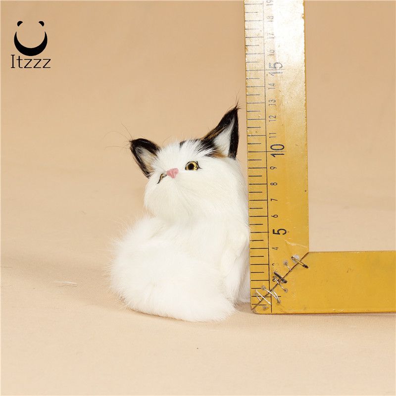 Fur toysCatsimulation lifelike animals cat toy for home decorationHEZE HENGFANG LEATHER & FUR CRAFT CO., LTD